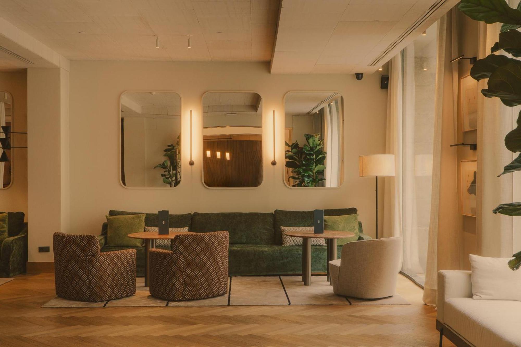 Hotel Regina Βαρκελώνη Εξωτερικό φωτογραφία