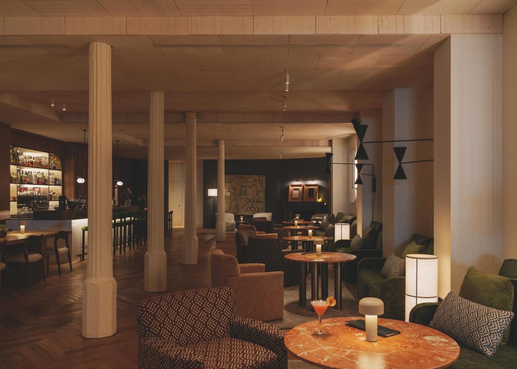 Hotel Regina Βαρκελώνη Εξωτερικό φωτογραφία